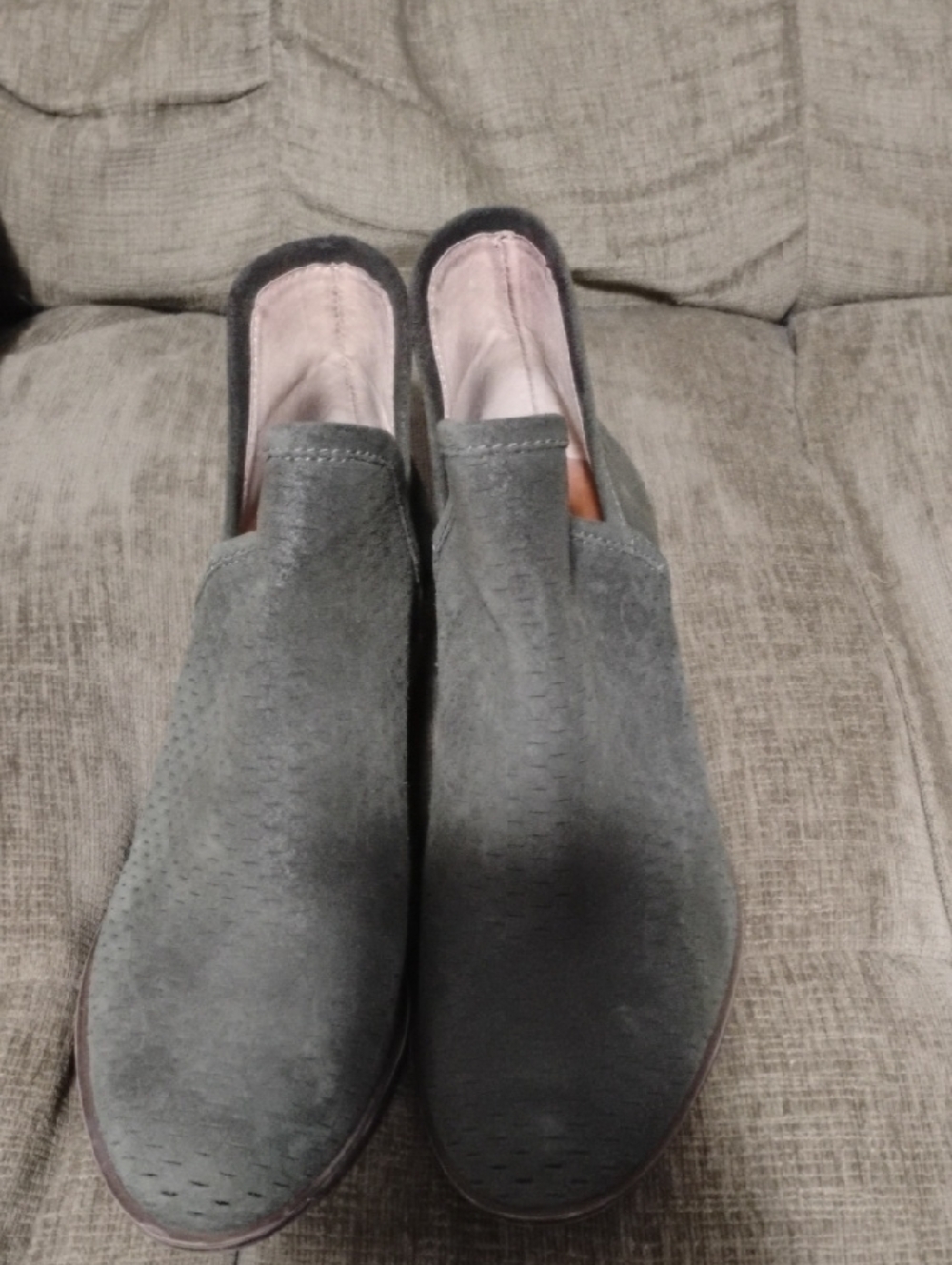 Women's Slip-On Suede Casual Shoes in Green- Comfortable Everyday Style